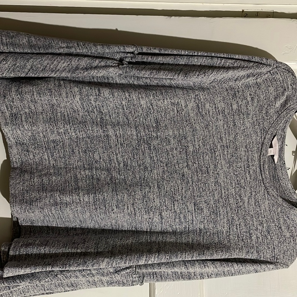 Long sleeve top